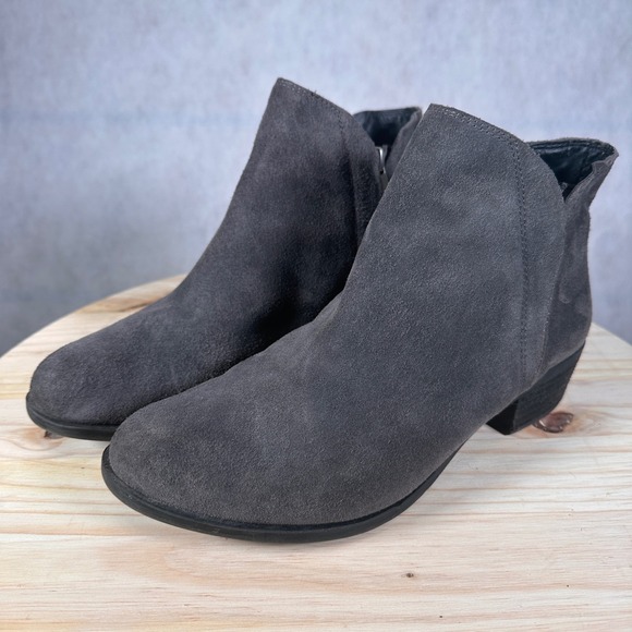 Lucky Brand Shoes - Lucky Brand Basel Suede Ankle Boots Womens 10M Grey Good Low Block Heel Bootie